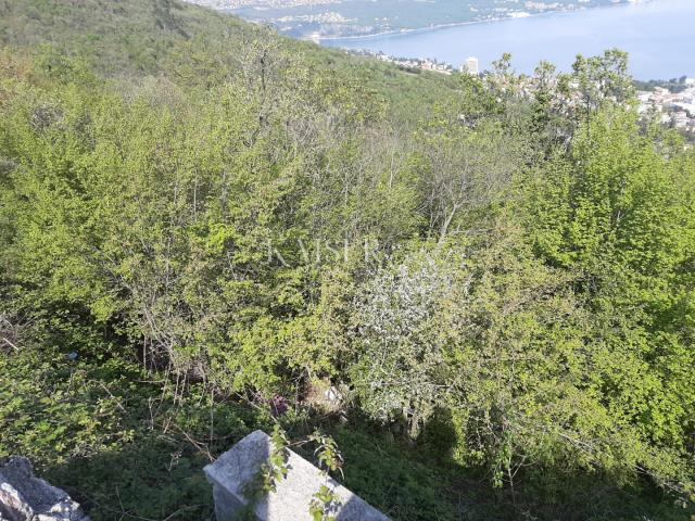 Veprinac, Veprinac- Land with a unique view of the sea