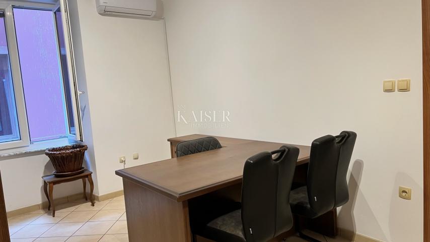 Business premise Centar, Pula, 40m2