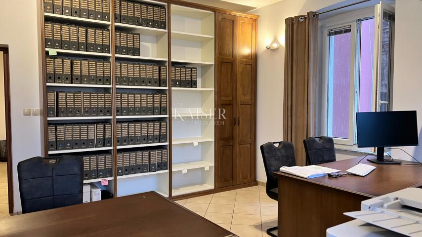 Business premise Centar, Pula, 40m2