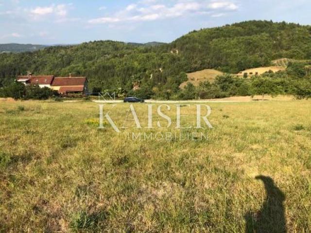 Istra, Pazin - građevinsko zemljište s pogledom na jezero Butoniga