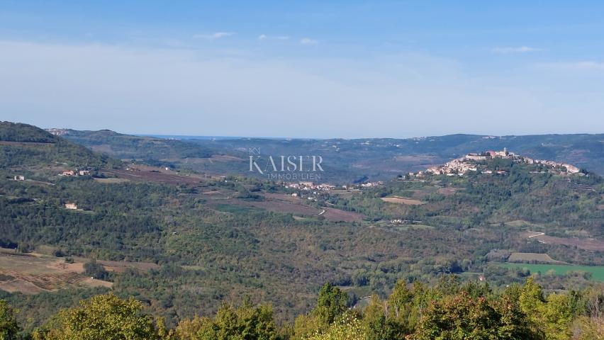 Istra, Motovun- građevinsko zemljište s predivnim panoramskim pogledom