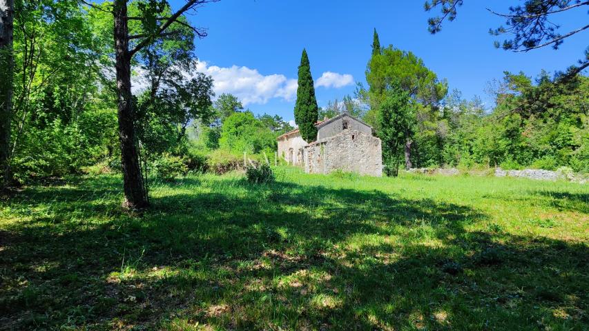 Istra, Labin - kuća za adaptaciju, 110 m2