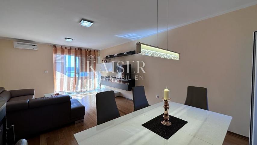 Crikvenica - stan u prizemlju s pogledom na more, 112 m2 