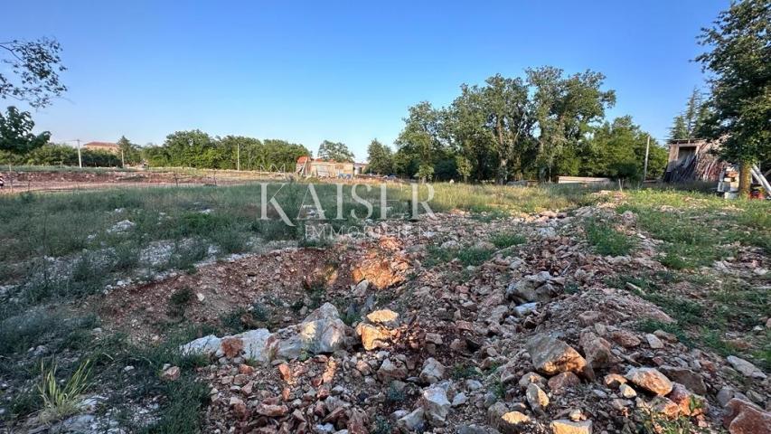 Insel Krk, Umgebung von Dobrinje - Baugrundstück, 996 m2