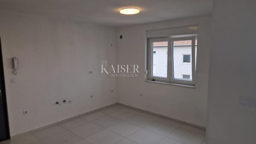 Crikvenica - apartment in a new building with a sea view