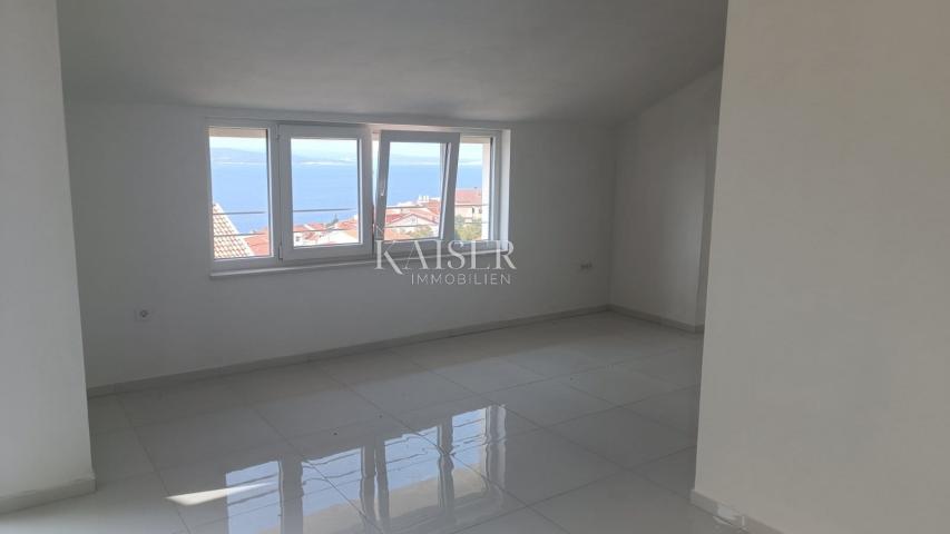 Crikvenica - apartment in a new building with a beautiful view of the sea