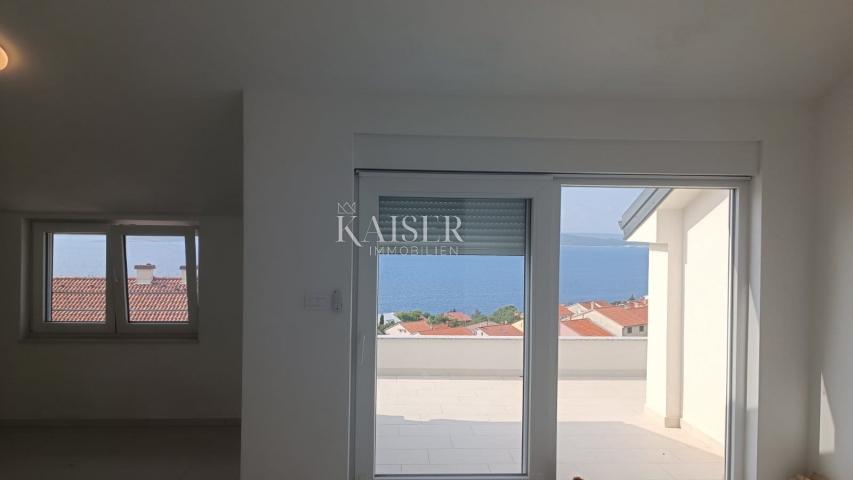 Crikvenica - apartment in a new building with a beautiful view of the sea