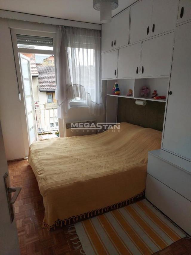 Petlovo Brdo, renoviran, useljiv 48+16m2