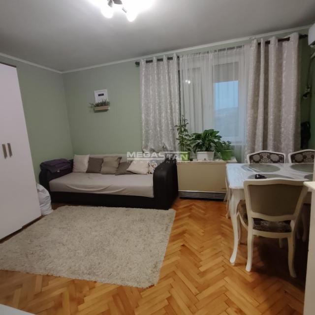 2. 5 Kumodraž, duplex