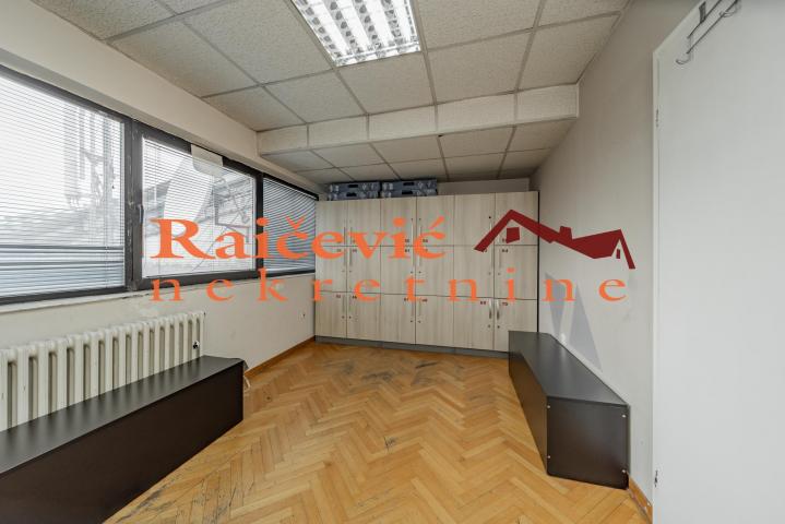 CUKARICA BANOVO BRDO 273m2 , 464000e