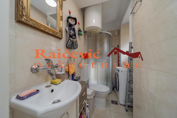 STARI GRAD CENTAR 42m2 , 136000e