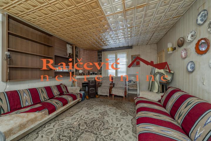 BARAJEVO BACEVAC 5115m2 , 250000e