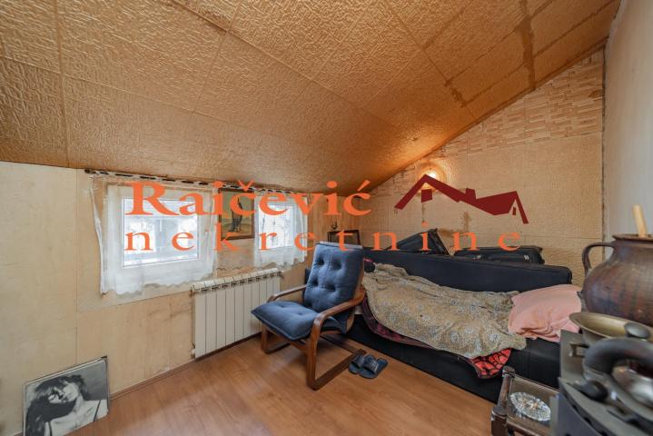 RAKOVICA PETLOVO BRDO 91m2 , T , 128000e