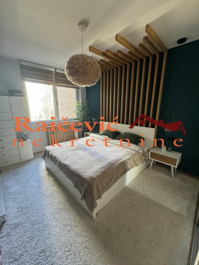 STARI GRAD CENTAR 103m2 , 618000e