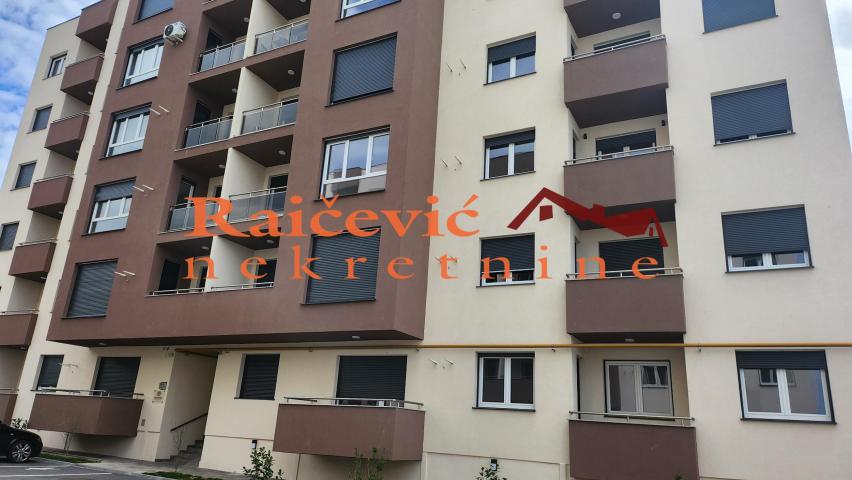 MLADENOVAC MLADENOVAC 44m2 , T , 59500e