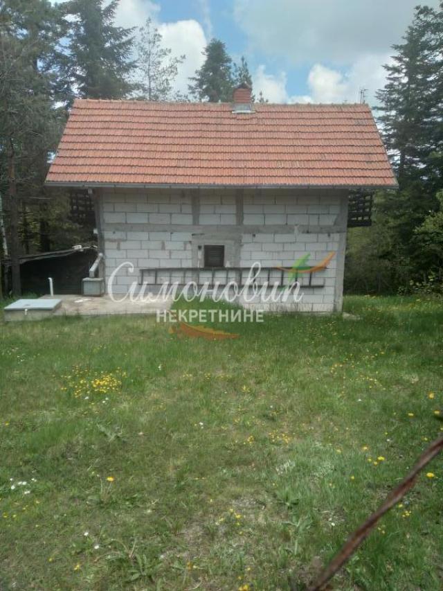 Divčibare, 26m2( 70), pr+pk, 5 ari placa ID#1559