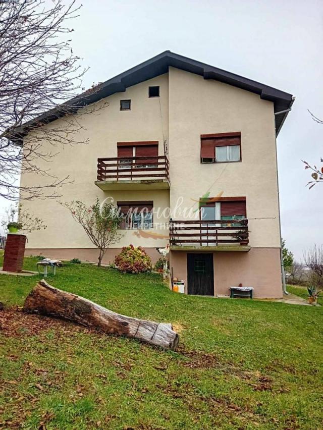 Aranđelovac, Vrbica, 180m2+2pomoćna objekta, 250 ari, odlično ID#1634