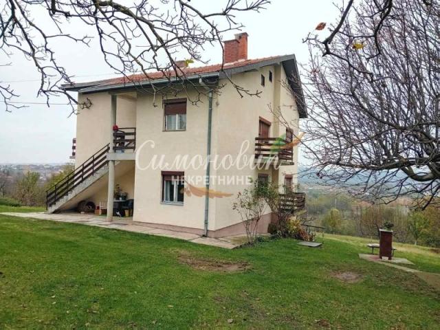 Aranđelovac, Vrbica, 180m2+2pomoćna objekta, 250 ari, odlično ID#1634