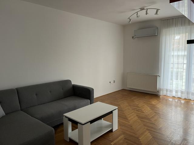 NOVI SAD - GRBAVICA - 90. 00 m2