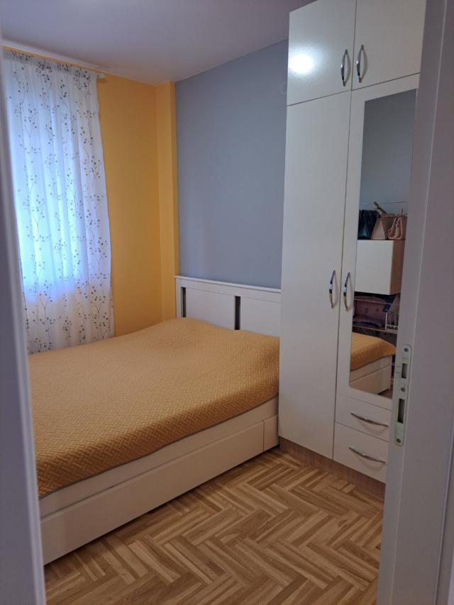 NOVI SAD - TELEP - 53. 00 m2