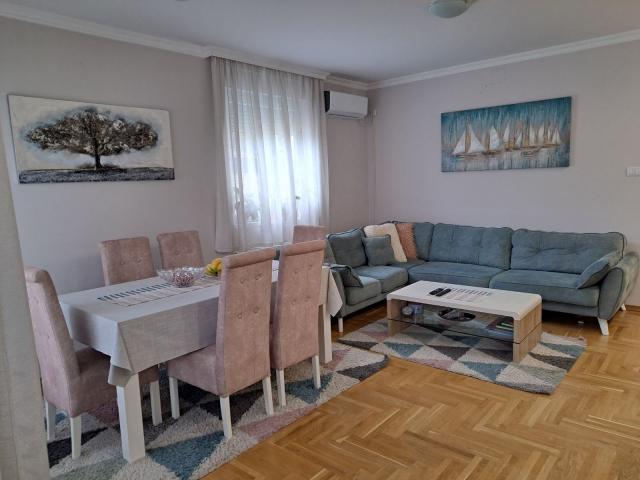 NOVI SAD - TELEP - 53. 00 m2