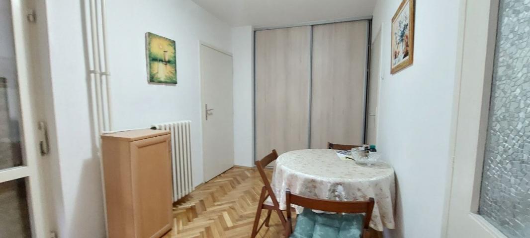 NOVI SAD - BULEVAR - 58. 00 m2