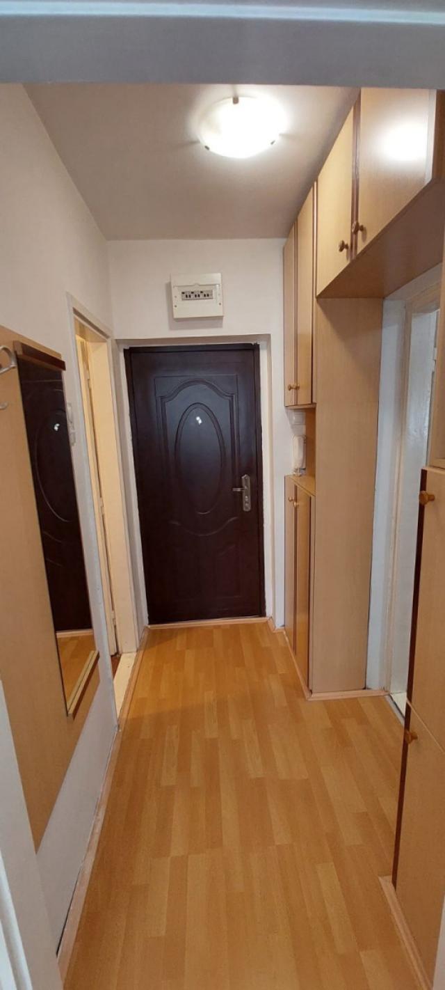 NOVI SAD - SAJAM - 34. 00 m2