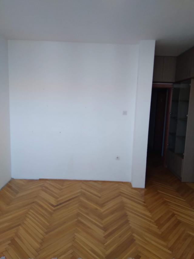 NOVI SAD - NOVO NASELJE - 40. 00 m2