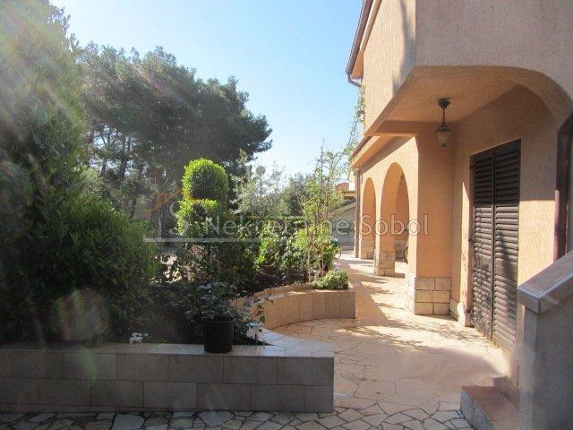 Mali Losinj - House, 310 M2