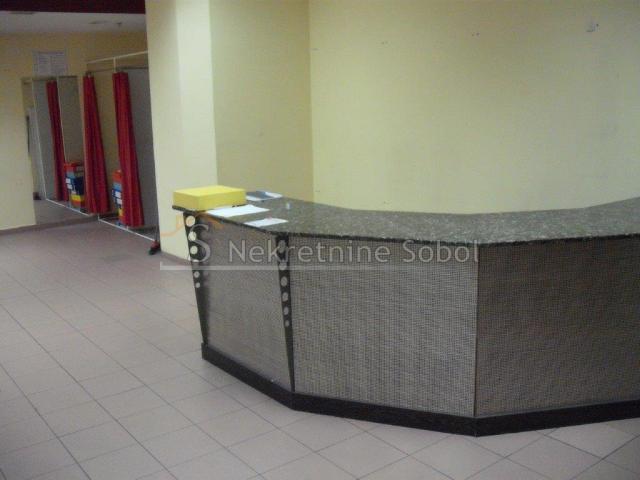 RIJEKA,CENTAR,BUSINESS PREMISES,56.80M2