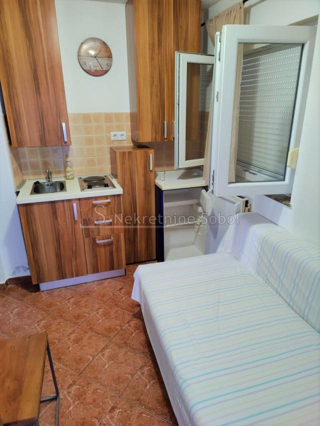 Mali lošinj - 3SKL, 70. 92 m2