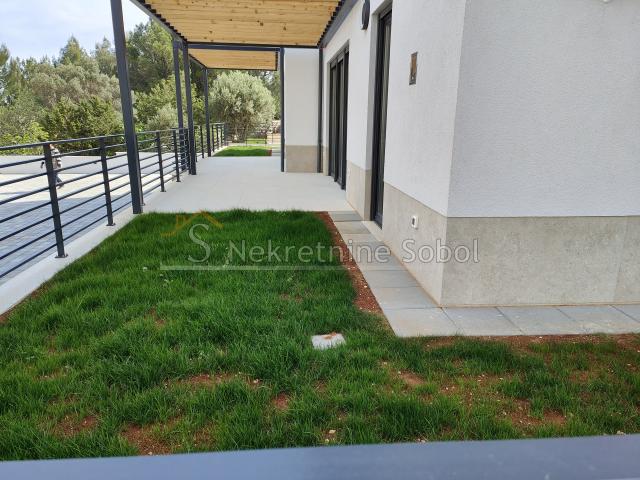 Nerezine, Otok Lošinj - 2S+DB, 64 m2