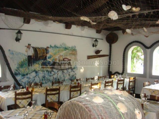 Mali Lošinj - Restoran, 385 M2