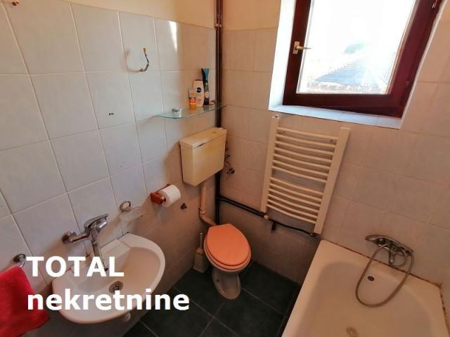 4 Četvorosoban stan NOVI SAD, 163150€