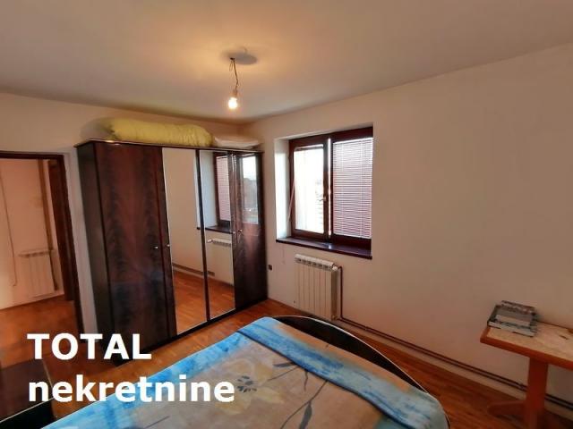 4 Četvorosoban stan NOVI SAD, 163150€