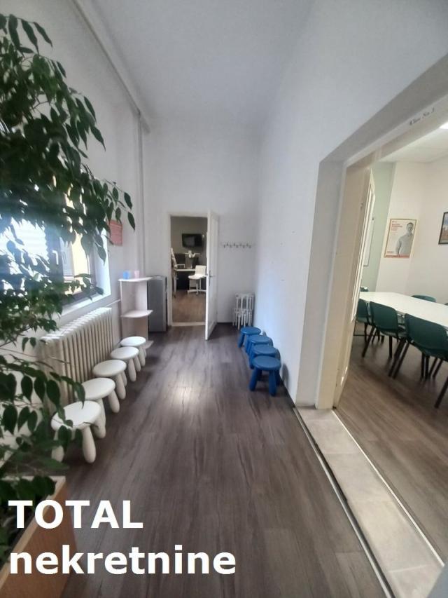 5 Petosoban stan NOVI SAD, 329600€