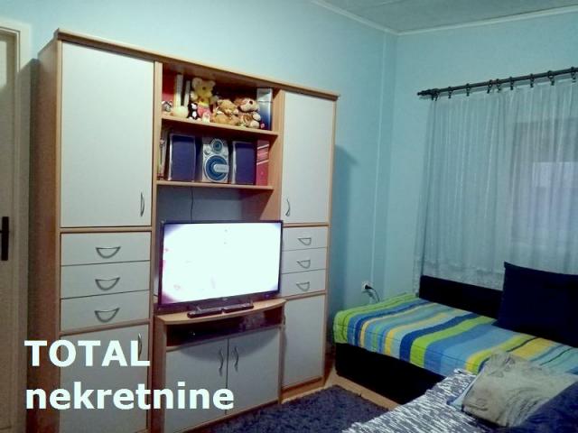 3 Trosoban stan NOVI SAD, 103000€