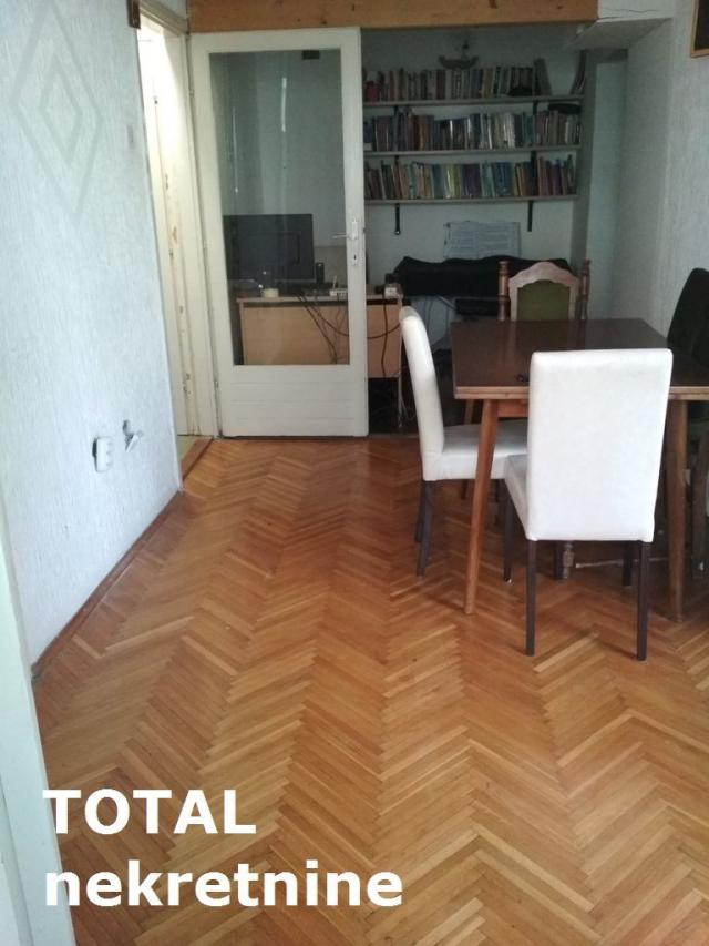 2. 5 Dvoiposoban stan NOVI SAD, 128750€