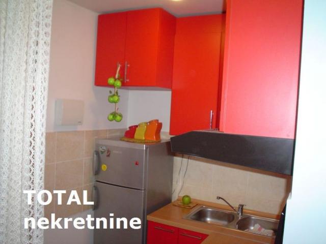 2 Dvosoban stan NOVI SAD, 67980€