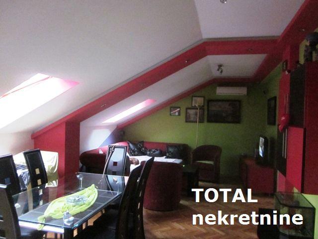 4 Četvorosoban stan NOVI SAD, 123600€