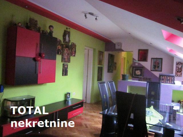 4 Četvorosoban stan NOVI SAD, 123600€