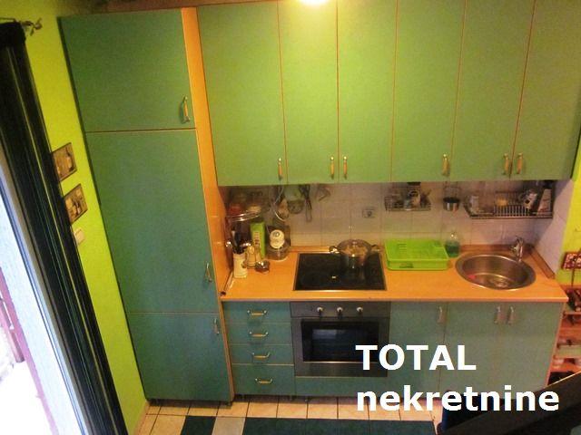 4 Četvorosoban stan NOVI SAD, 123600€