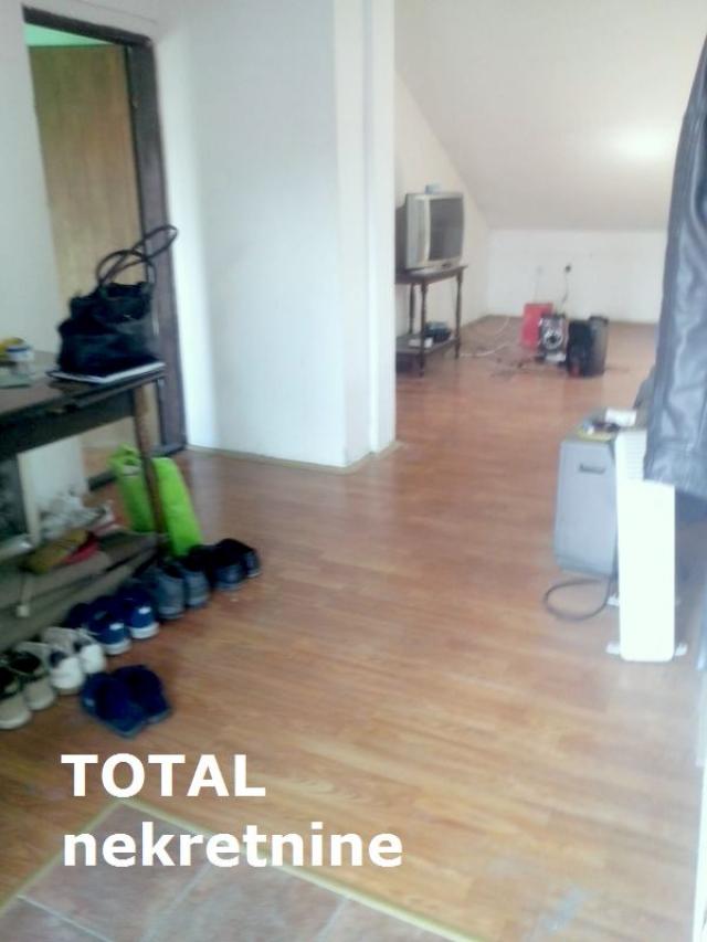 2. 5 Dvoiposoban stan NOVI SAD, 87550€