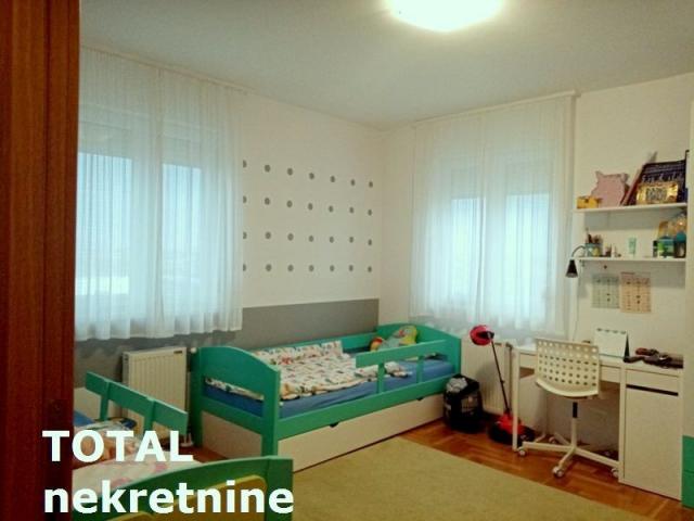 3 Trosoban stan NOVI SAD, 144200€