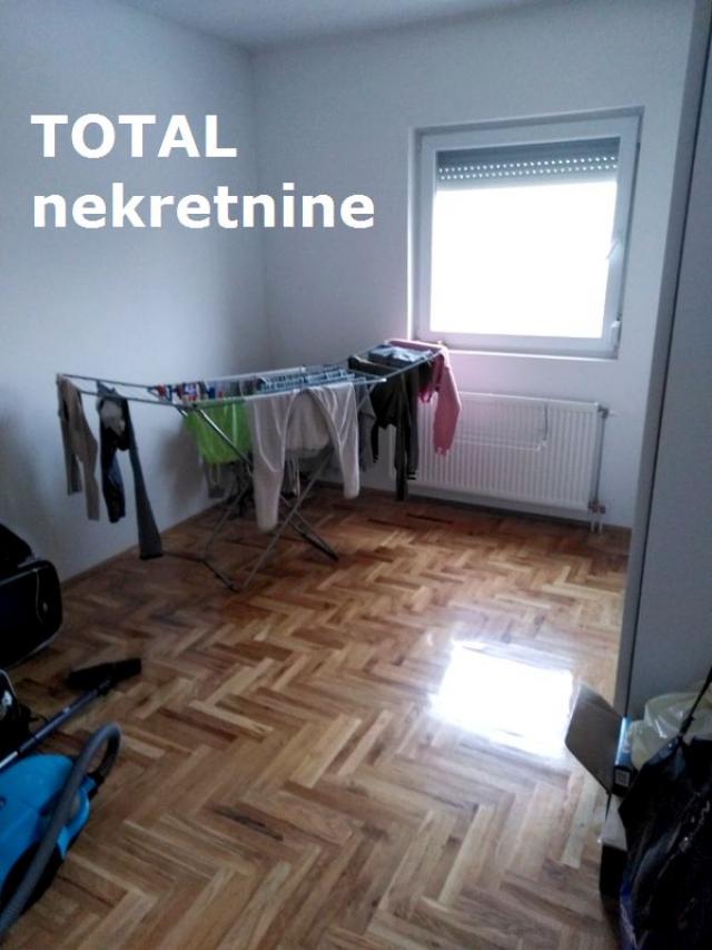 3. 5 Troiposoban stan NOVI SAD, 115360€