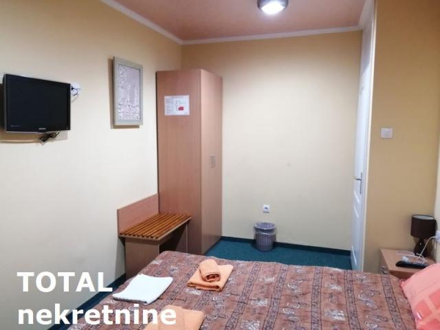 4. 5 Četvoroiposoban stan NOVI SAD, 137500€