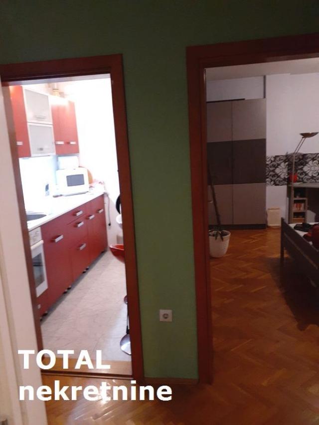 2 Dvosoban stan NOVI SAD, 128750€