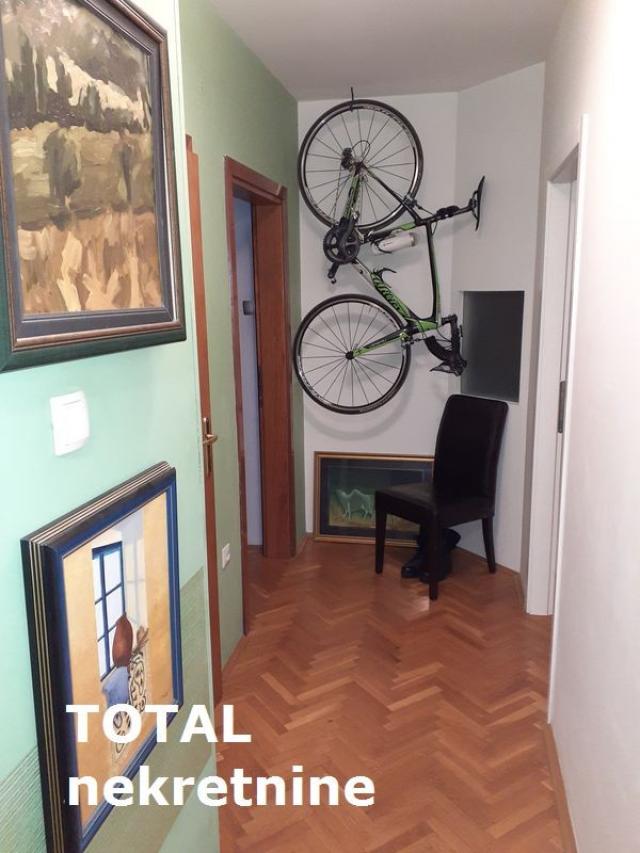 2 Dvosoban stan NOVI SAD, 128750€