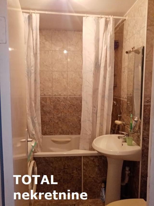 2. 5 Dvoiposoban stan NOVI SAD, 123600€