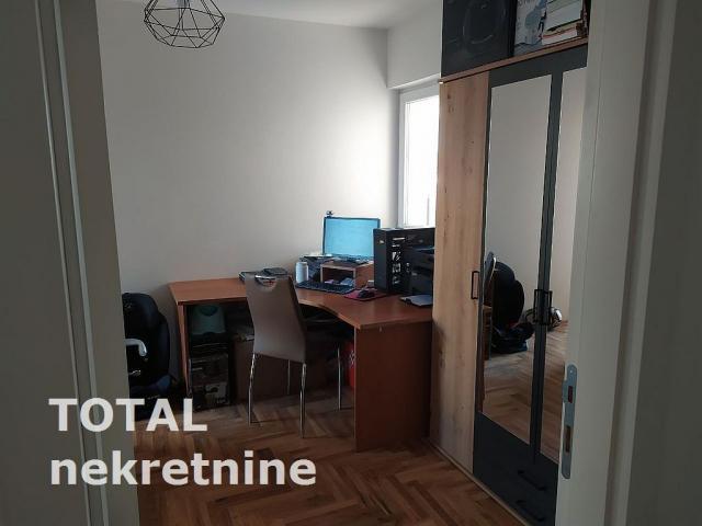 4 Četvorosoban stan NOVI SAD, 108150€